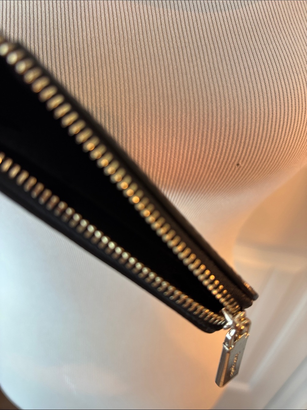 kate spade Black Saffiano Leather Lanyard Card Case with Gold Hardware - Picture 4 of 5